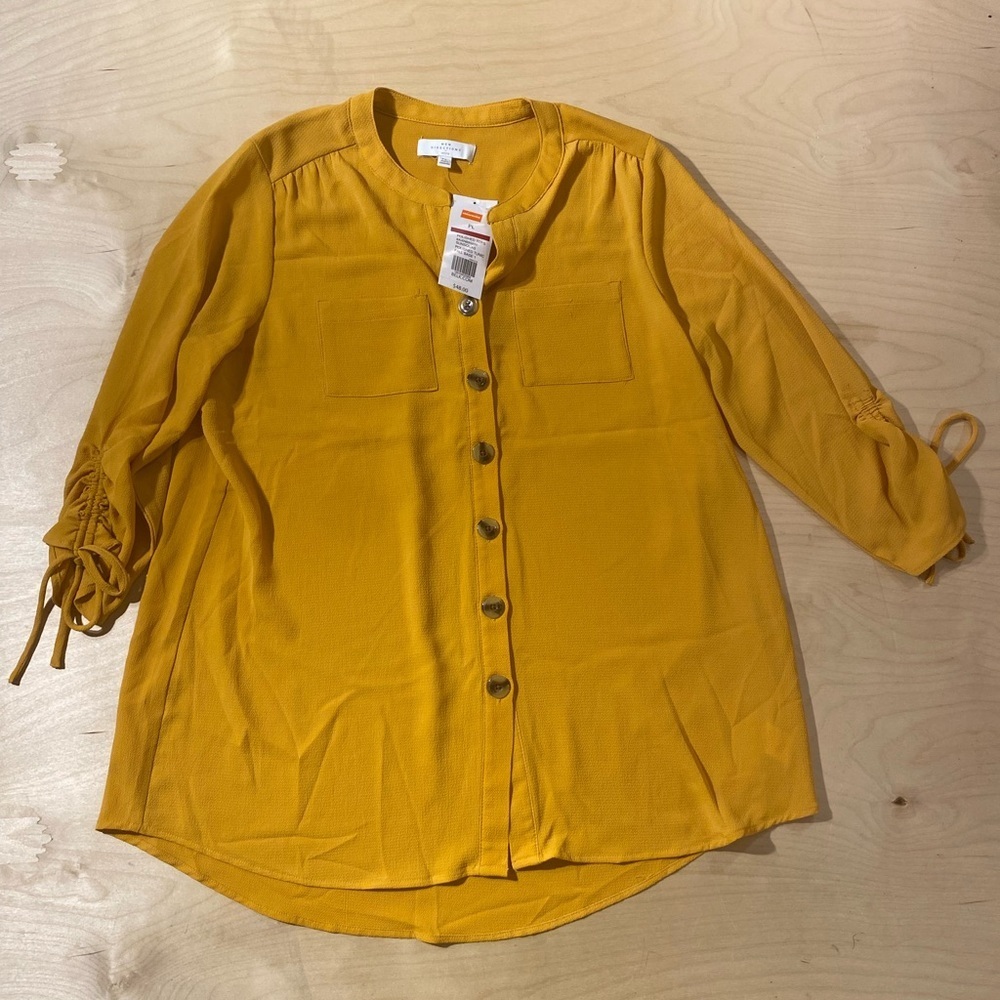 New Directions Mustard Button-Down Shirt PL (QS)